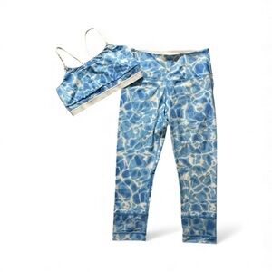 H6- Medium/Large Tie-Dye Activewear Athletic Set - sports Bra - Capri pants